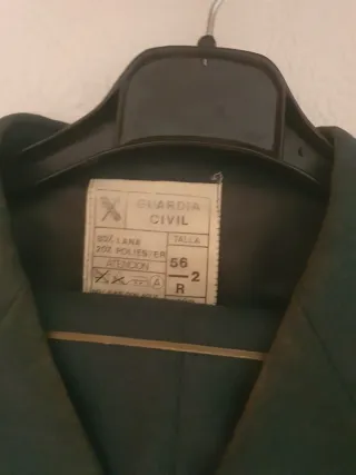 Traje militar 3 estrellas talla 56