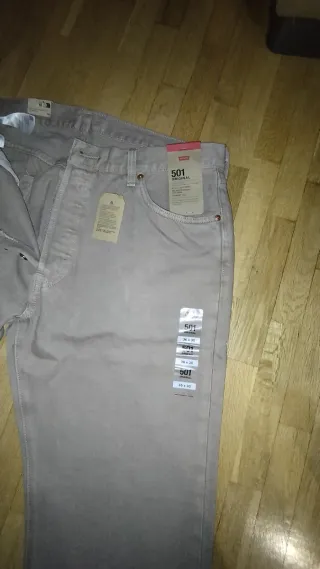 Pantalón Levi's 501 Nuevo
