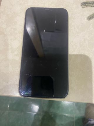 iPhone 11 Blanco.sin rayas sin golpes .preguntar
