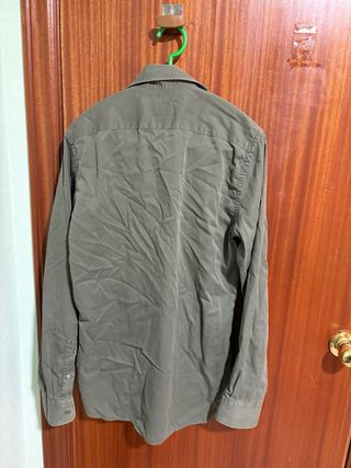 Camisa Scalpers Verde Oliva Talla M