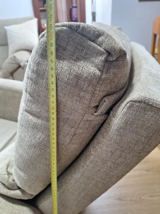 Sillón reclinable con reposapiés