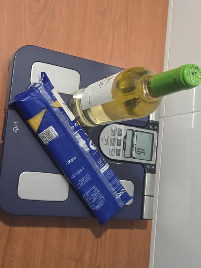 Báscula Composición Corporal Omron Karada Scan