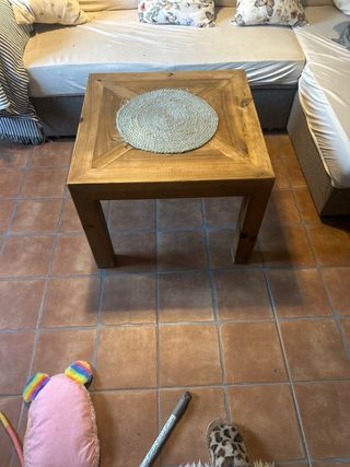 Mesa de centro de madera de teka