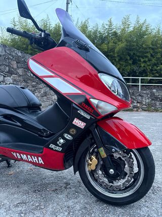 Yamaha T-Max 500 XP