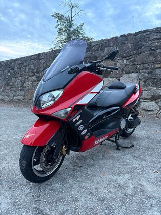 Yamaha T-Max 500 XP