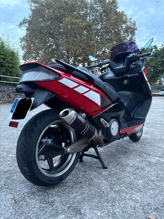 Yamaha T-Max 500 XP