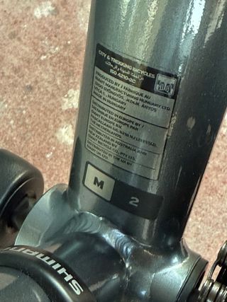 Giant Escape Disc Talla M Gris