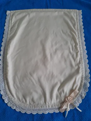 Conjunto moisés: faldón, sábana, almohada, colcha