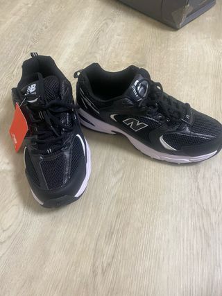 Zapatillas New Balance 530 Negras Blancas