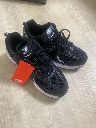 Zapatillas New Balance 530 Negras Blancas