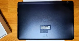 Huawei MediaPad T5 – Prácticamente Nuevo con funda