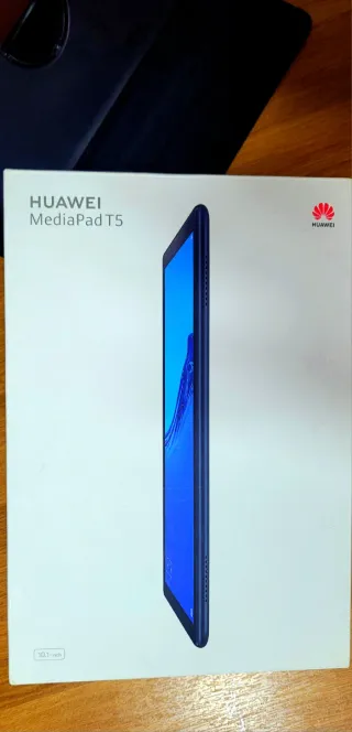 Huawei MediaPad T5 – Prácticamente Nuevo con funda