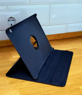 Huawei MediaPad T5 – Prácticamente Nuevo con funda