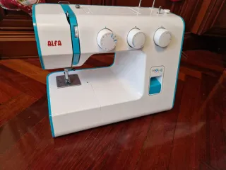 Máquina de coser Alfa Next 40