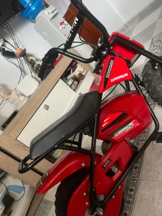 Moto eléctrica Warrior 250 Roja