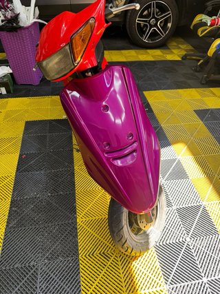Yamaha Jog R vinilada