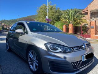 Volkswagen Golf VII GTD
