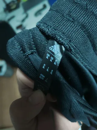 Chándal Adidas Negro con Rayas Blancas