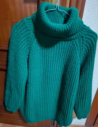Jersey verde cuello alto punto grueso Talla M