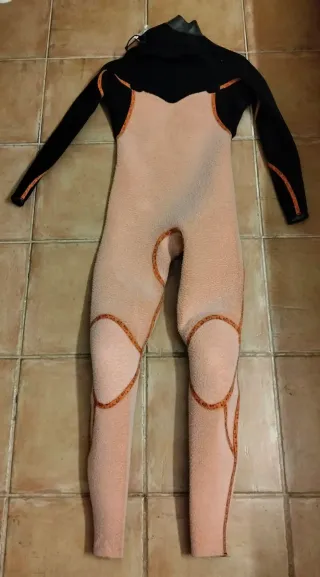 Traje de neopreno para surf