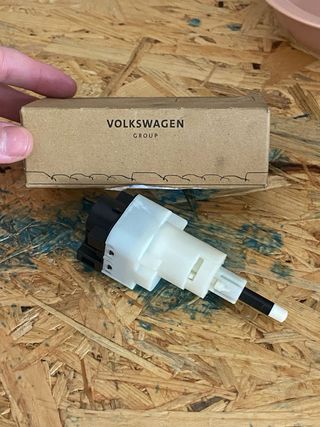 Interruptor embrague VW 7H0 927 189