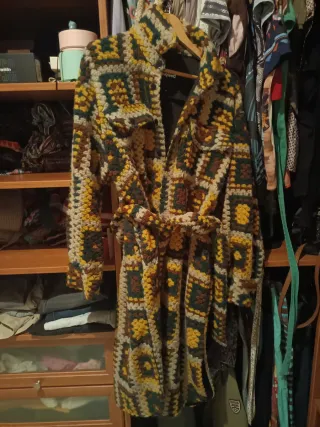 Abrigo Desigual Crochet Talla mediana