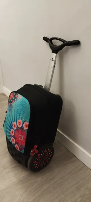 Mochila Escolar Nikidom Roller con Ruedas