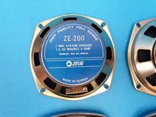 cassa altoparlante autoradio radio auto ZEUS ZE-20