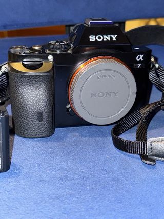 Sony Alpha 7 Cámara + Lente + Baterías