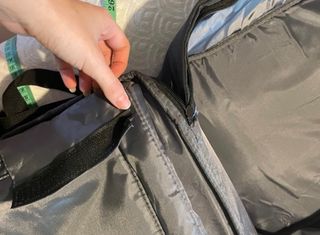 Mochila negra para oficina, portátil y viaje