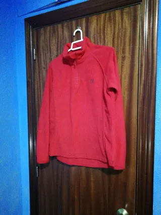 Polar rojo talla M