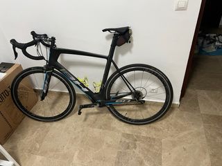 Bicicleta de carretera BH