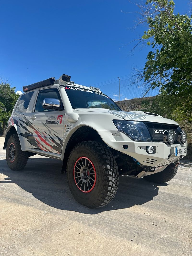 Mitsubishi Montero  2008 - foto 1