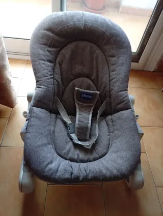 Hamaca bebé Chicco gris