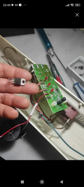 Riparazione di schede elettroniche per lavatrici, frigoriferi e microonde