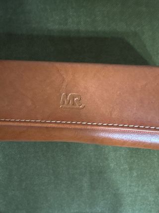 Domino vintage en estuche de piel.