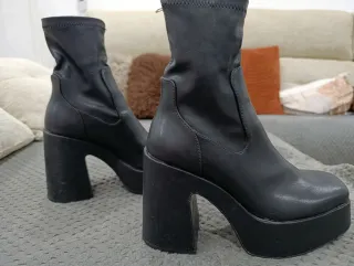 Botines Pull&Bear Negras Talla 36