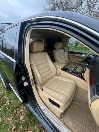 Volkswagen Touareg V10