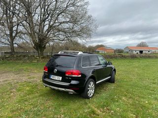 Volkswagen Touareg V10