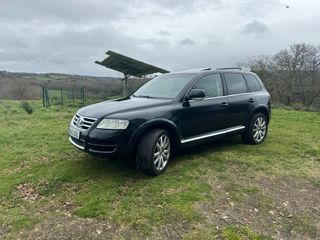 Volkswagen Touareg V10