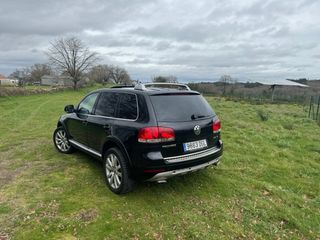 Volkswagen Touareg V10