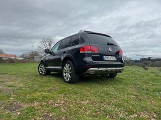 Volkswagen Touareg V10