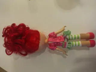 Muñeca Tarta de Fresa