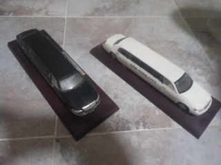 2 Limusinas Coleccionista (Negra y Blanca)