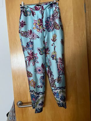 Pantalón Zara Raso Estampado
