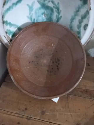 Lebrillo antiguo de barro y Cazuela
