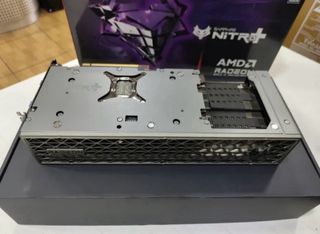Sapphire Nitro+ RX 9070 Tarjeta Gráfica