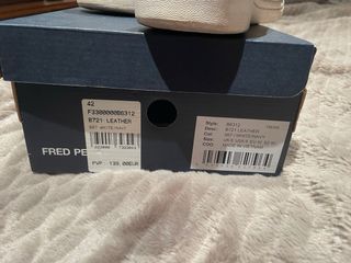 Zapatillas Fred Perry Blancas y Azul Marino