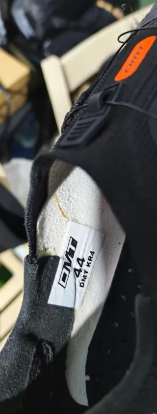 Zapatillas Ciclismo DMT Talla 44 casi nuevas