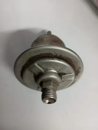 Válvula Presión Gasolina Mercedes-Benz